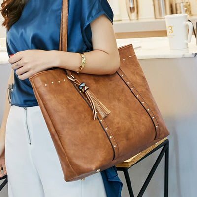 Rivet PU Leather Women Handbag - Vintagebrandclothingline